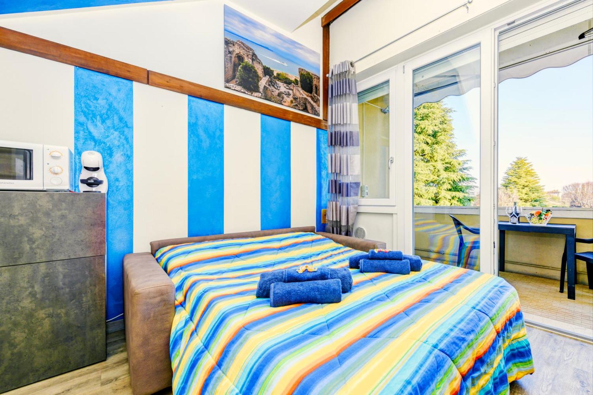 The Riva Apartment Sirmione Eksteriør bilde