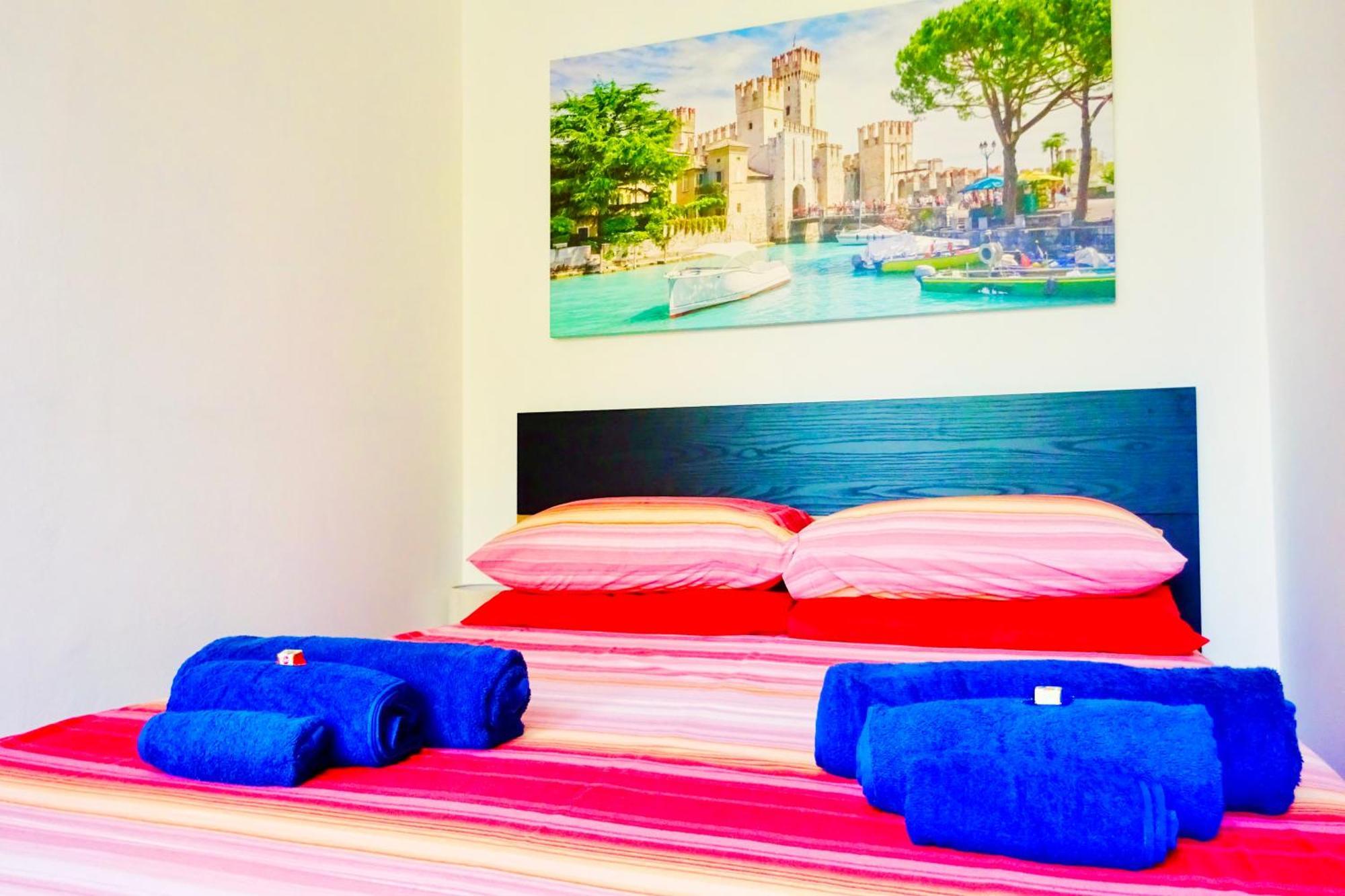 The Riva Apartment Sirmione Eksteriør bilde